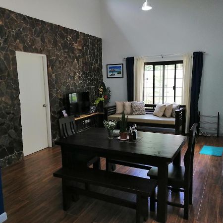 Blue Residence Tagaytay Tagaytay City Exterior photo