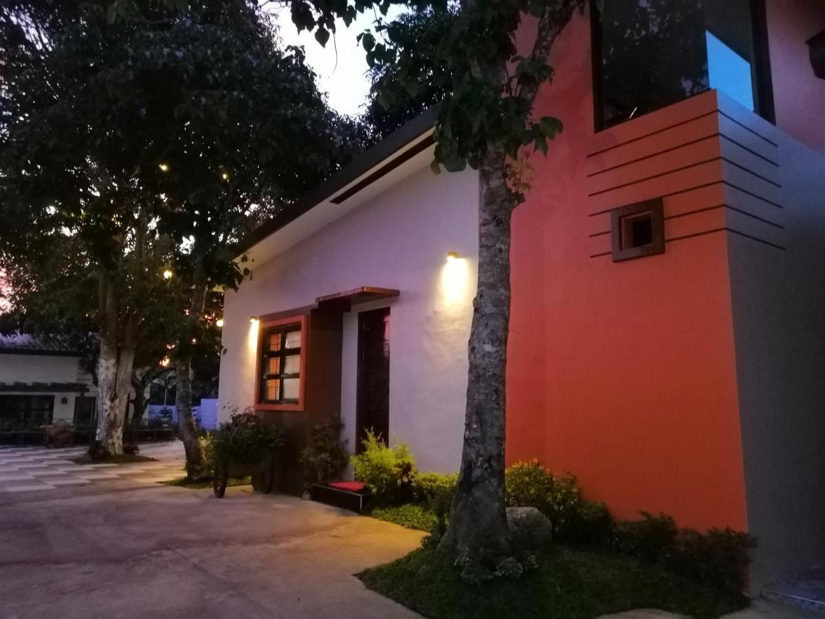 Blue Residence Tagaytay Tagaytay City Exterior photo